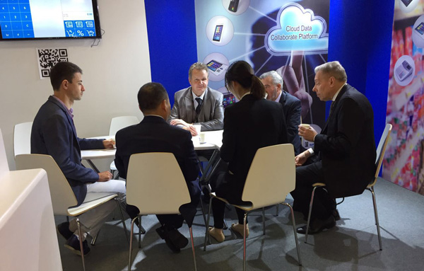 1480920801937299.jpg 5.jpg