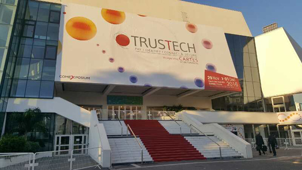 1480921572920240.jpg 封面.jpg